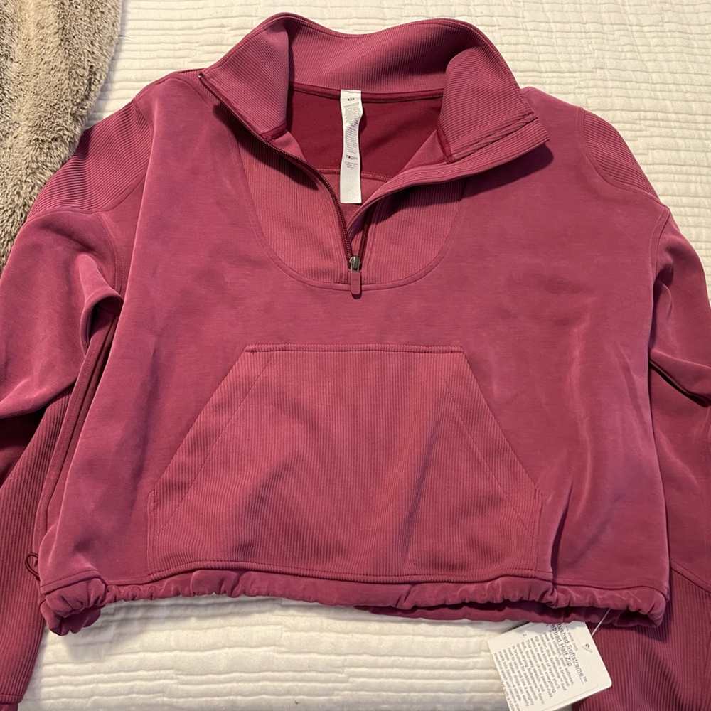 Lululemon sweatshirt